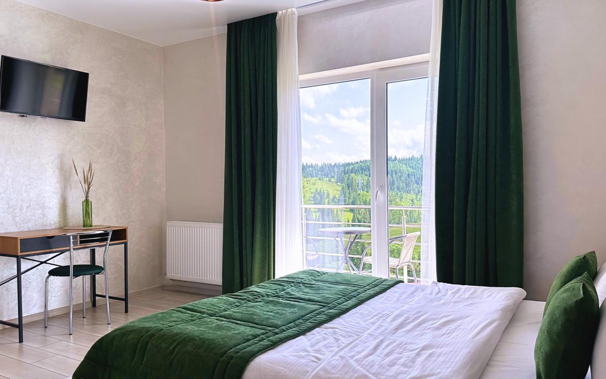 Шепіт Лісу Hotel Буковел Екстериор снимка